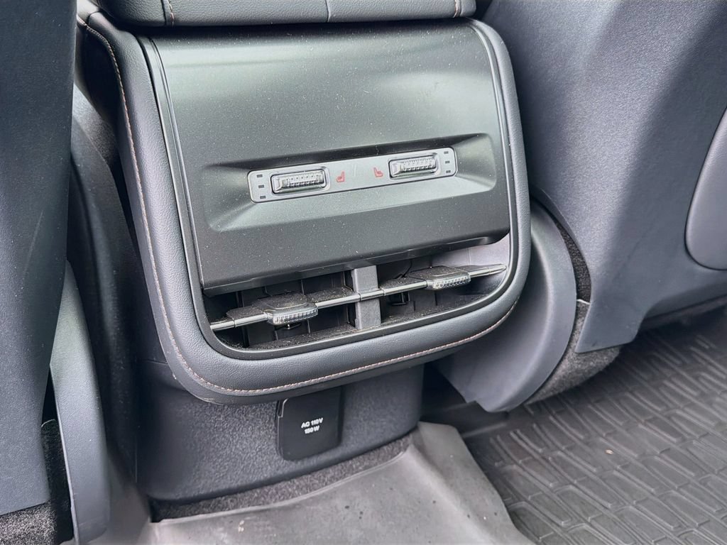 Used 2026 Lincoln Nautilus Premier w/ Equipment Group 102A AWD/4WD image 29