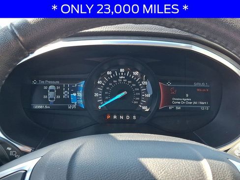 Used 2020 Ford Edge Titanium w/ Equipment Group 301A image 22