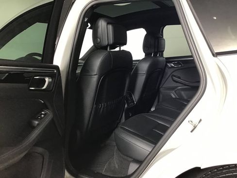 Certified 2023 Porsche Macan Turbo AWD/4WD image 30
