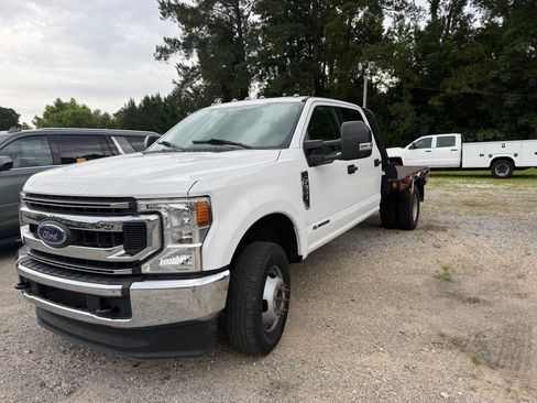 Used 2020 Ford F350 XLT AWD/4WD image 4