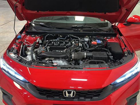Used 2024 Honda Civic EX-L image 9