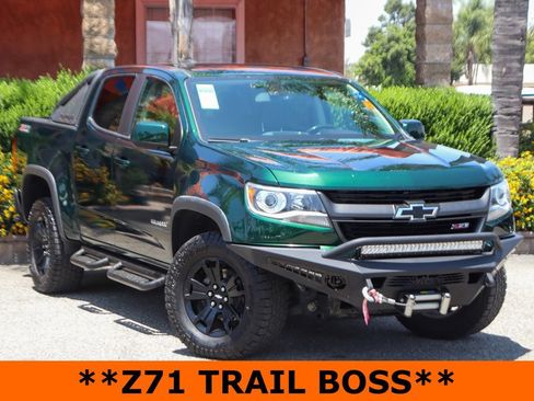 Used 2016 Chevrolet Colorado Z71 AWD/4WD image 2