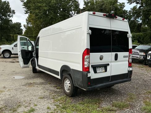 Used 2023 RAM ProMaster 2500 FWD image 4