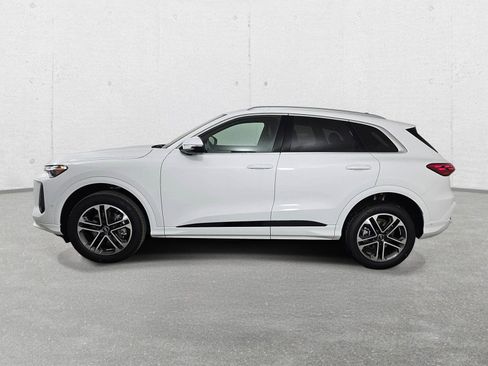 New 2026 Audi Q5 Premium AWD/4WD image 4