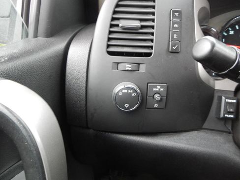 Used 2013 GMC Sierra 1500 SLE w/ Power Tech Package image 38