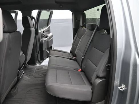 Used 2023 GMC Sierra 1500 Pro w/ Graphite Edition AWD/4WD image 10