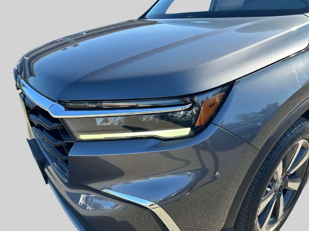 Used 2024 Honda Pilot Touring image 7