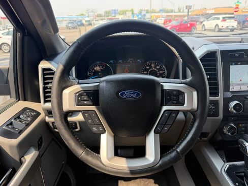 Used 2017 Ford F150 Lariat w/ Equipment Group 502A Luxury AWD/4WD image 23