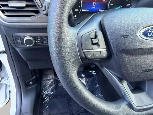 Used 2022 Ford Escape SE AWD/4WD image 16