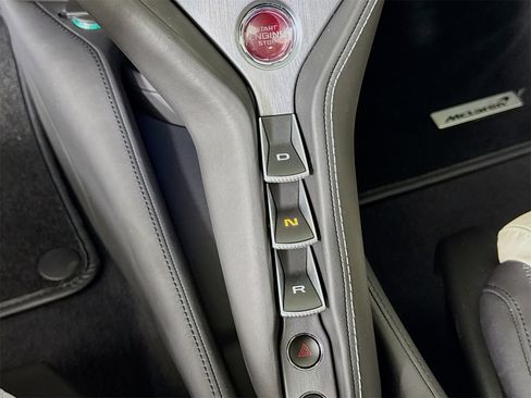 Used 2024 McLaren 750S image 14