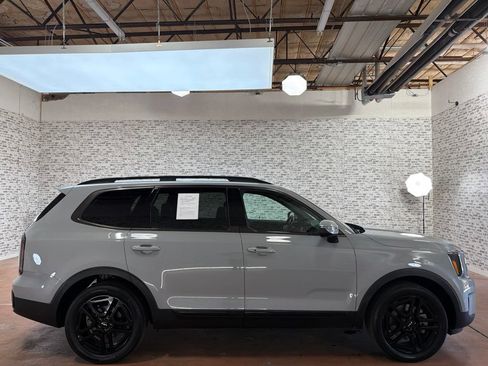 Used 2024 Kia Telluride EX X-Line AWD/4WD image 8