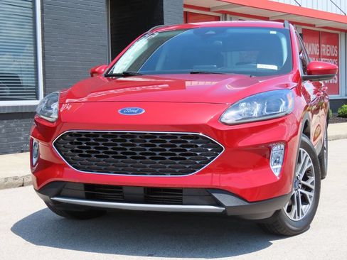 Used 2022 Ford Escape SEL w/ Technology Package AWD/4WD image 7