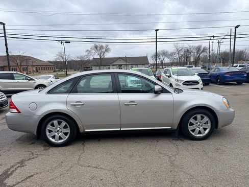 Used 2007 Mercury Montego Luxury image 7