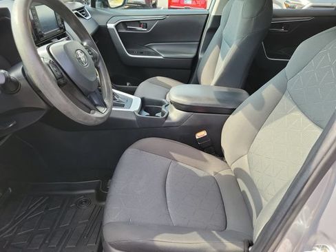 Used 2021 Toyota RAV4 XLE FWD image 23