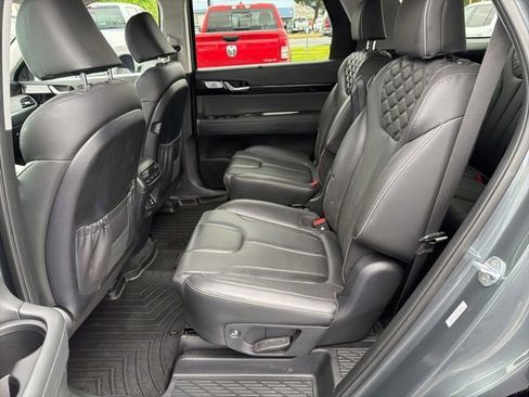 Used 2022 Hyundai Palisade Limited AWD/4WD image 5