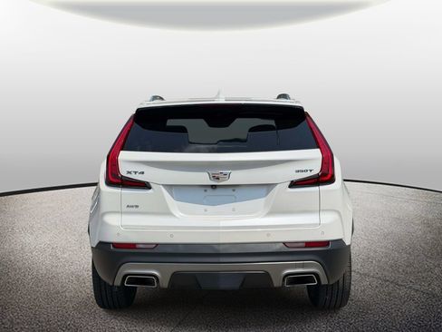 Used 2023 Cadillac XT4 Premium Luxury w/ Technology Package AWD/4WD image 3
