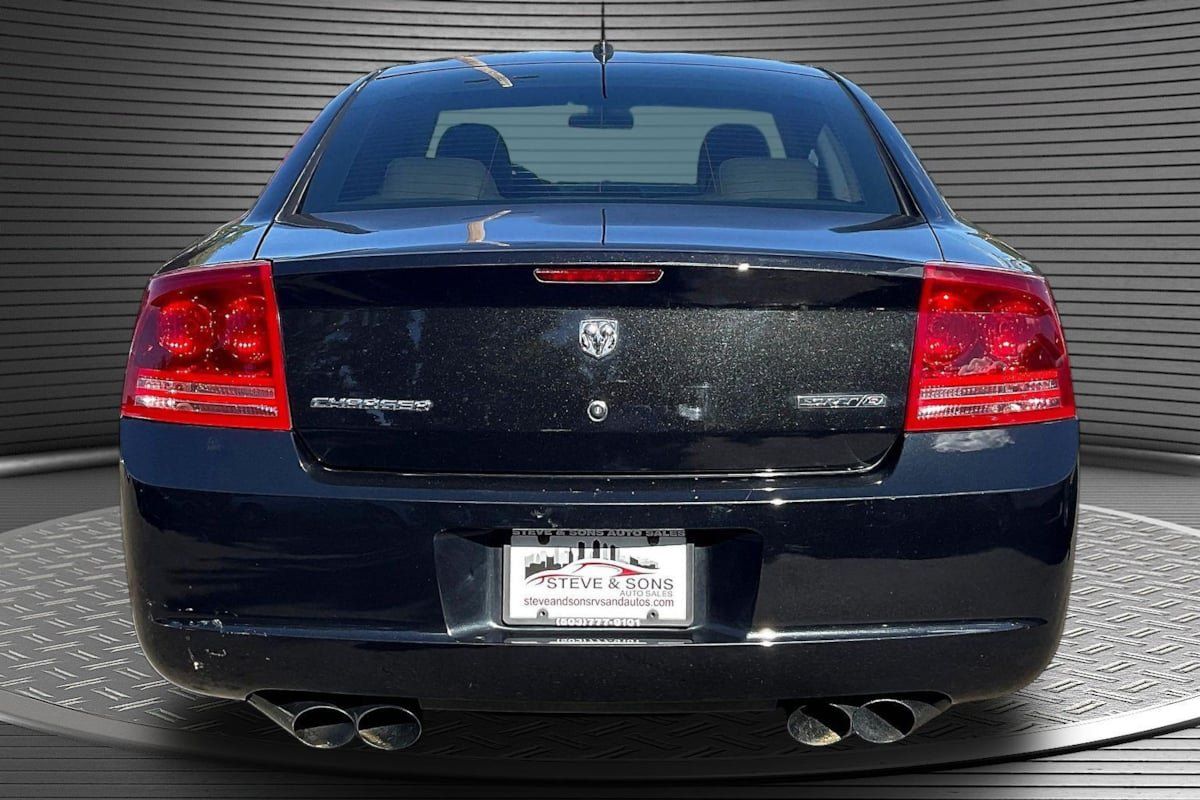 Used 2008 Dodge Charger R/T RWD image 5