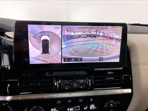 New 2026 Nissan Pathfinder SL AWD/4WD image 31