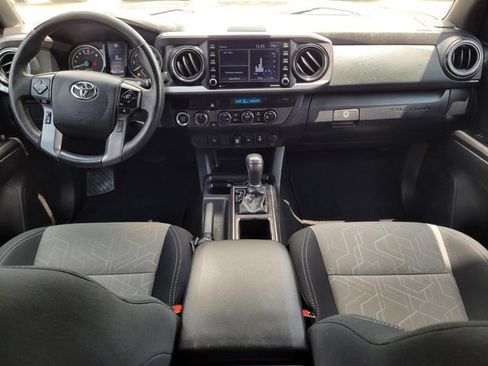 Used 2023 Toyota Tacoma TRD Off-Road AWD/4WD image 13