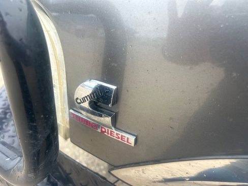 Used 2005 Dodge Ram 2500 Truck SLT AWD/4WD image 8