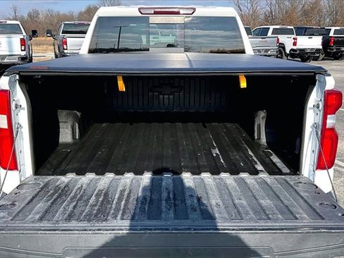 Used 2020 Chevrolet Silverado 1500 LTZ w/ LTZ Convenience Package image 7