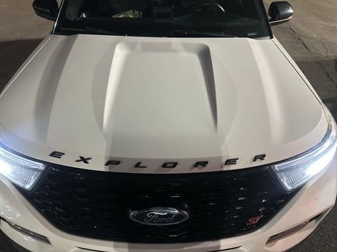 Used 2020 Ford Explorer ST w/ ST High-Performance Pack image 19
