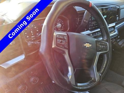 Used 2022 Chevrolet Silverado 1500 LT RWD image 16