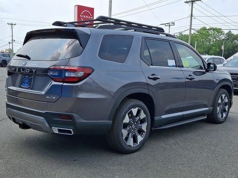 New 2026 Honda Pilot Elite image 3