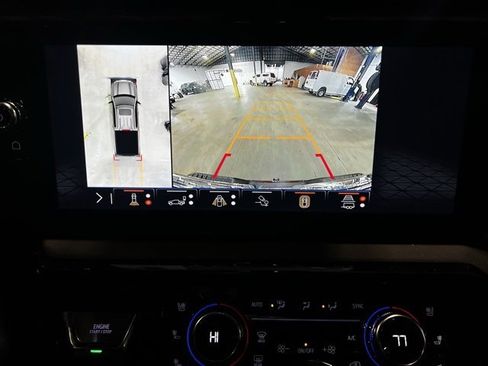 Used 2025 GMC Sierra 1500 AT4 w/ AT4 Preferred Package image 16