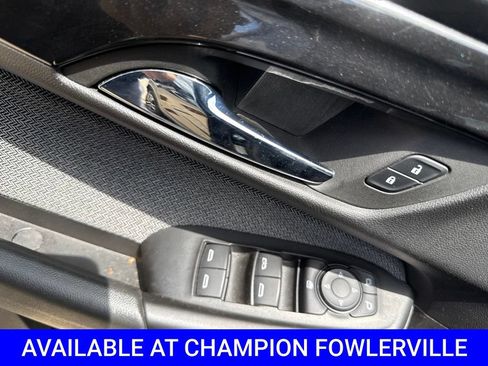 Used 2025 Chevrolet TrailBlazer LT AWD/4WD image 24