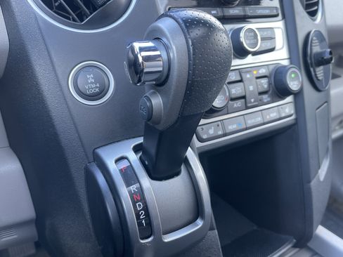 Used 2014 Honda Pilot EX-L image 16