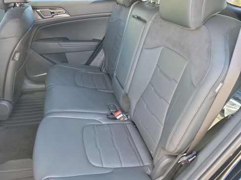 New 2026 Kia Sportage SX image 7