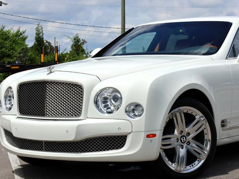 Used 2011 Bentley Mulsanne 4dr Sdn image 14