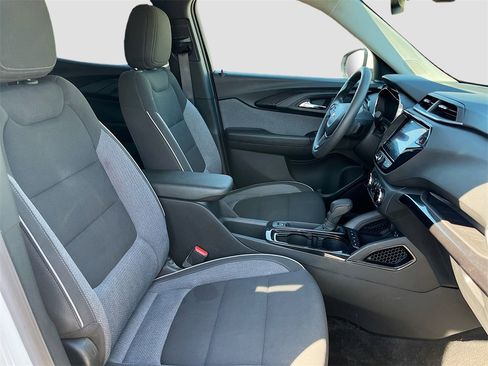 Used 2023 Chevrolet TrailBlazer LT w/ Convenience Package image 26