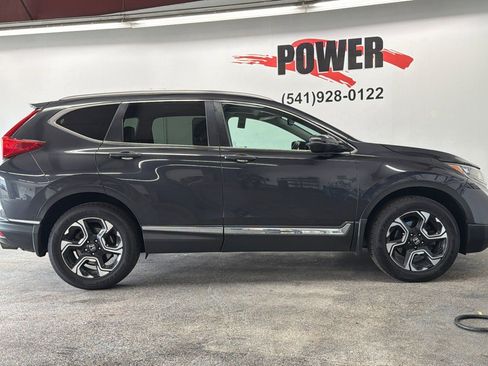 Used 2018 Honda CR-V Touring image 2