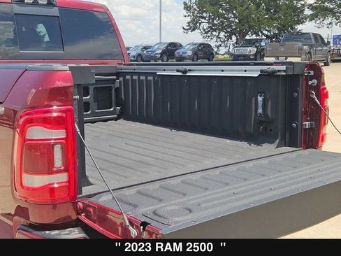 Used 2023 RAM 2500 Limited AWD/4WD image 32