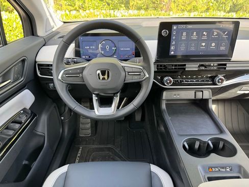 New 2026 Honda Prologue Touring image 10