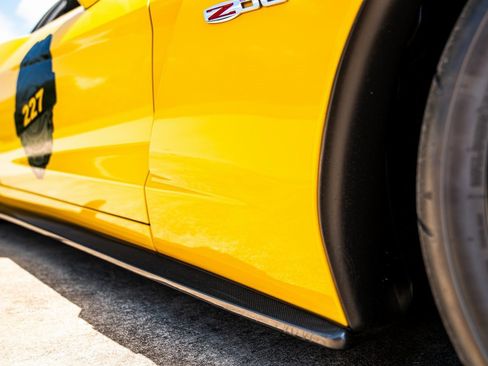 Used 2006 Chevrolet Corvette Z06 w/ Preferred Equipment Group image 69