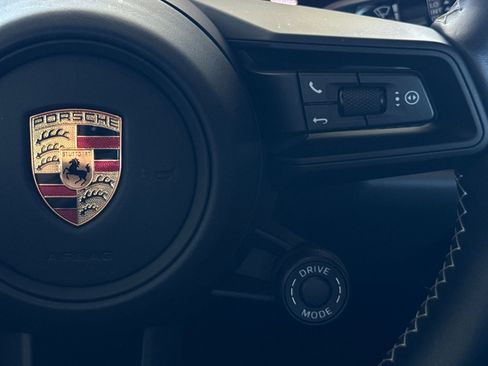Certified 2022 Porsche 911 GT3 image 30