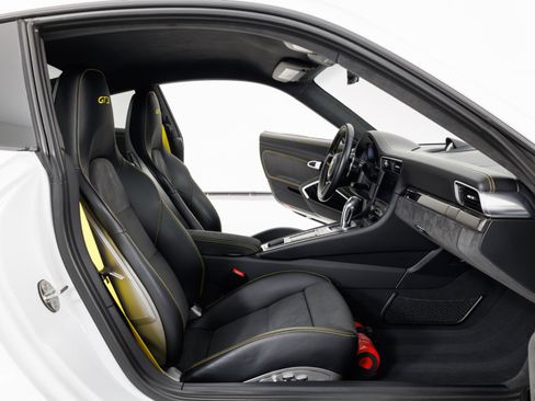 Used 2018 Porsche 911 GT3 RWD image 36