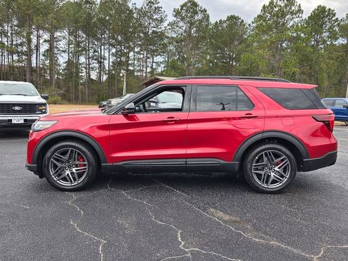 New 2026 Ford Explorer ST w/ Sun And Sound Package image 4