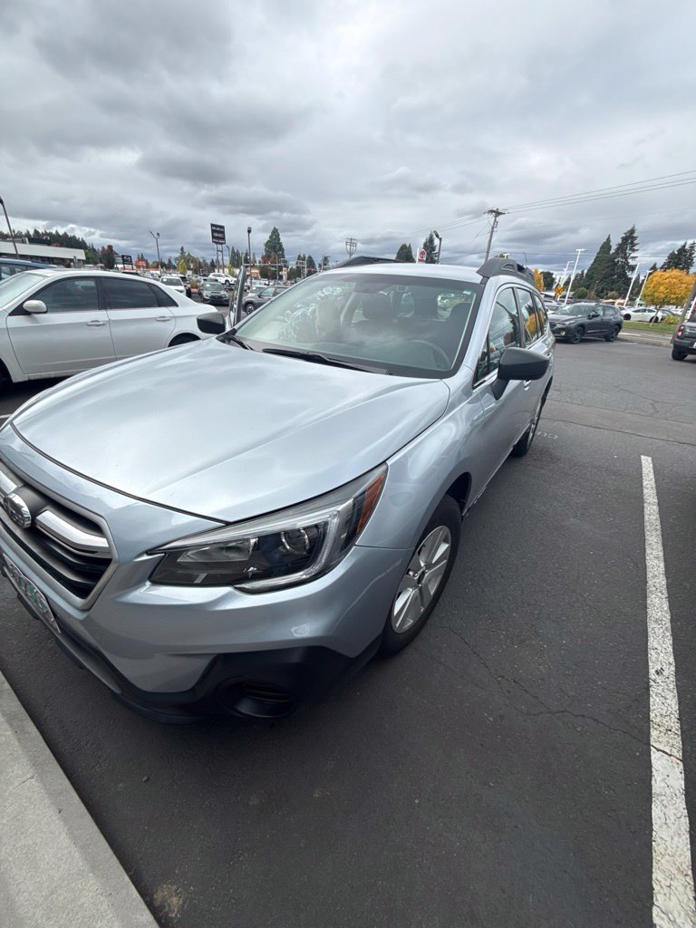 Used 2019 Subaru Outback 2.5i AWD/4WD image 7