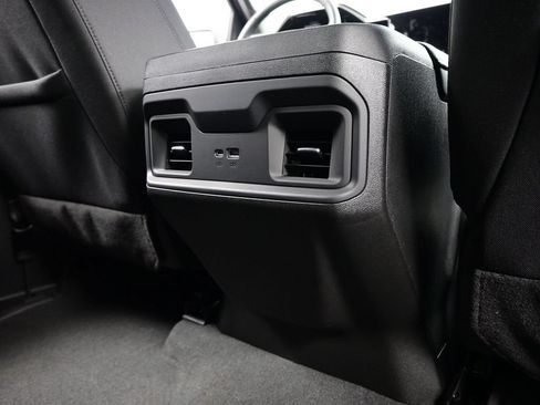 Used 2025 Chevrolet Silverado 1500 RST w/ Z71 Off-Road Package AWD/4WD image 40