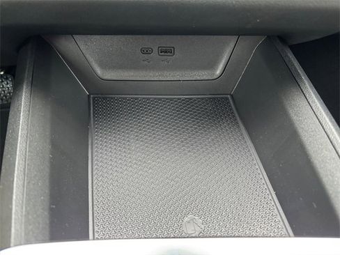 New 2026 Chevrolet Equinox LT image 21