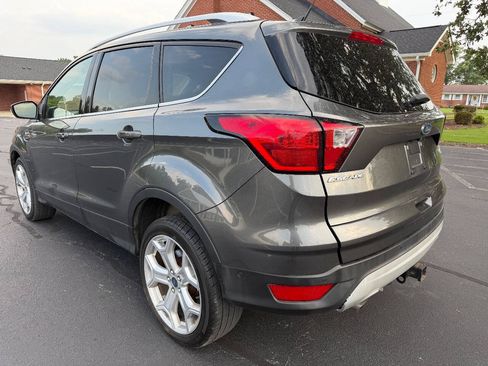 Used 2019 Ford Escape Titanium AWD/4WD image 5
