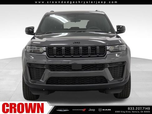New 2026 Jeep Grand Cherokee Altitude AWD/4WD image 2