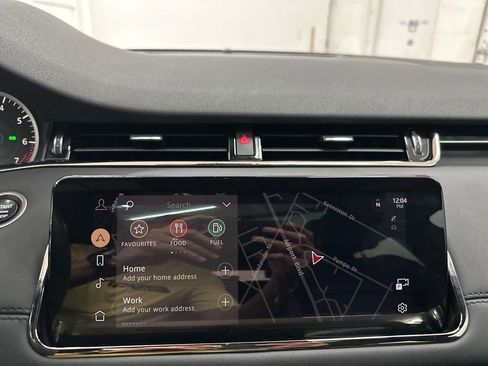 Used 2023 Land Rover Range Rover Evoque R-Dynamic SE image 14