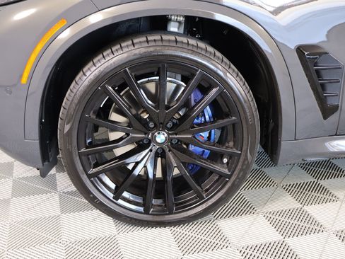 Used 2024 BMW X5 M60i image 19