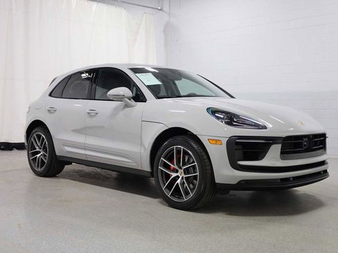 New 2026 Porsche Macan S image 13