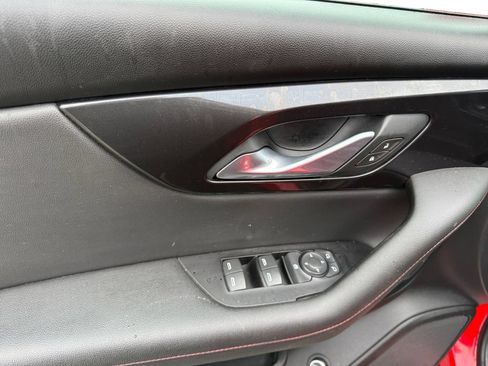 Used 2020 Chevrolet Blazer RS w/ LPO, Floor Liner Package FWD image 11